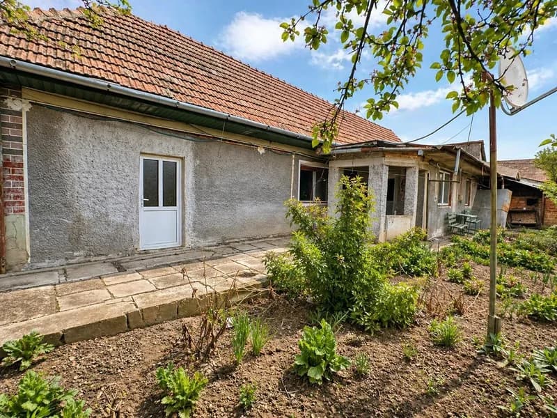 Casa de vanzare 80 mp utili in Făgăraș zona Cartierul Florilor