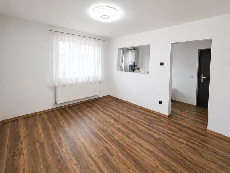 Apartament 2 camere zona 13 decembrie de vanzare in Făgăraș